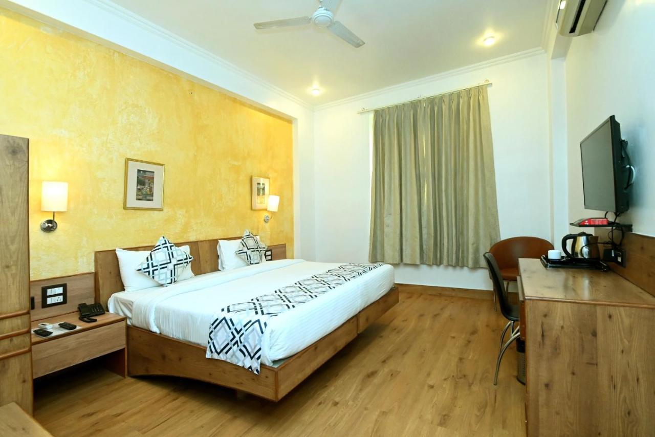 Hotel Yulia- Le Amour Inn Jaipur Extérieur photo