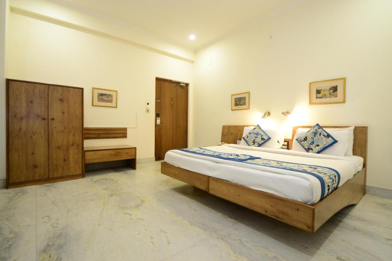 Hotel Yulia- Le Amour Inn Jaipur Extérieur photo