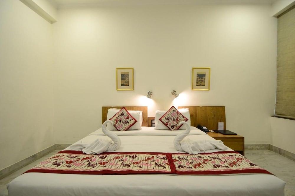 Hotel Yulia- Le Amour Inn Jaipur Extérieur photo