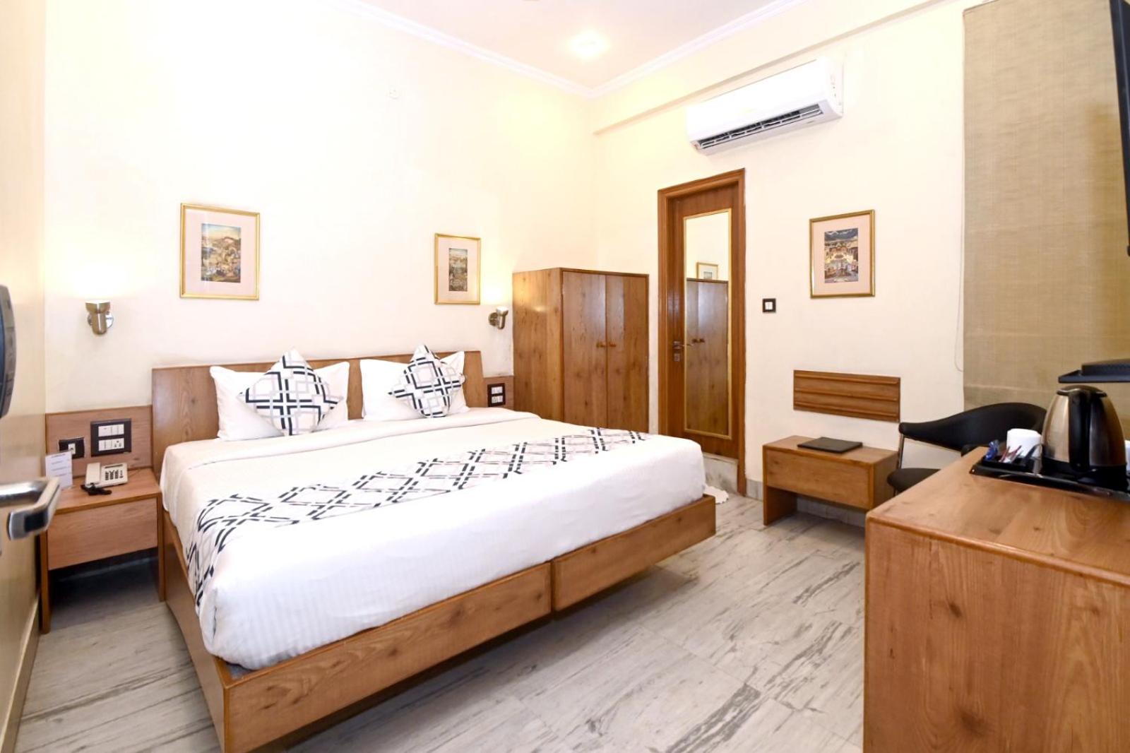 Hotel Yulia- Le Amour Inn Jaipur Extérieur photo