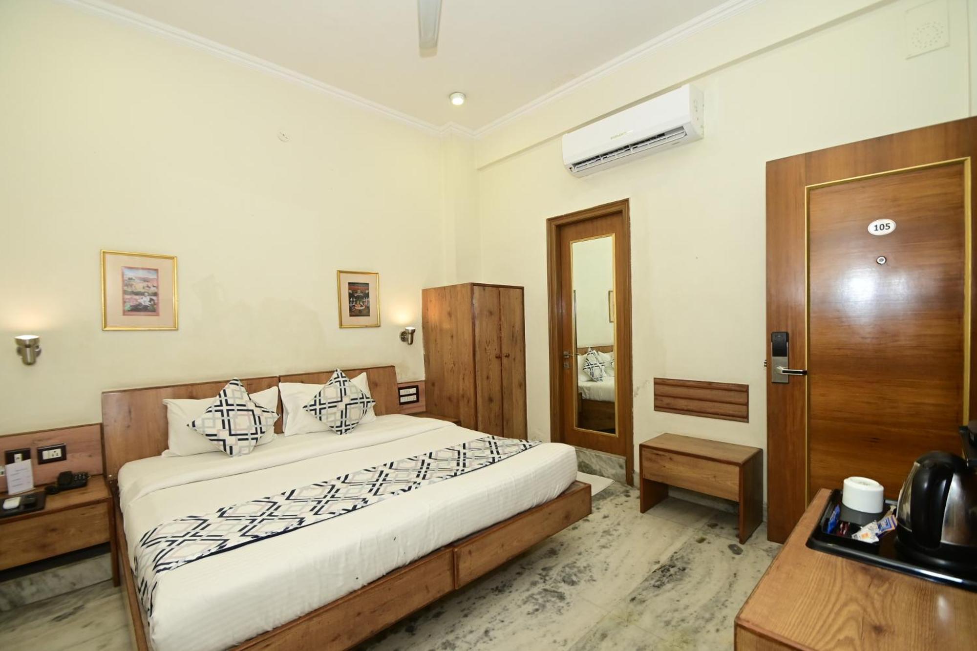 Hotel Yulia- Le Amour Inn Jaipur Extérieur photo